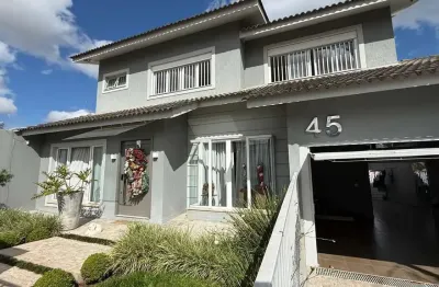 Casa com 3 quartos para alugar na Rua Esther Kemmelmeier, 45, Estrela, Ponta Grossa