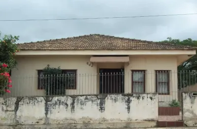 Casa Residencial com 4 quartos  à venda, 201.00 m2 por R$450000.00  - Ronda - Ponta Grossa/PR