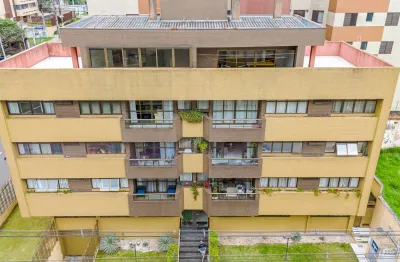 Lindo apartamento à venda, muito bem localizado no bigorrilho.