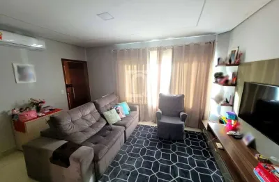 Casa com 3 suítes à venda condomínio horto florestal - sorocaba