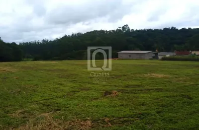 Terreno na rota do vinho no bairro sorocamirim (canguera) são roque.