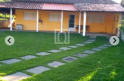 Chácara com lago e casa de caseiro em araçoiaba da serra