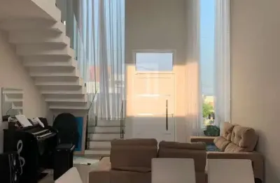 Casa sobrado a venda no condomínio golden parque residence 2