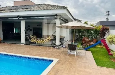 Casa à venda no village da serra em araçoiaba da serra | 3 quartos e piscina