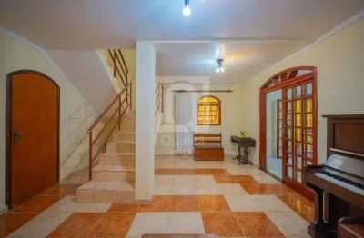 Casa à venda na vila yara, osasco | 5 quartos, suíte, área gourmet e piscina