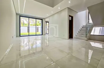 Casa à venda em condomínio na zona leste de sorocaba