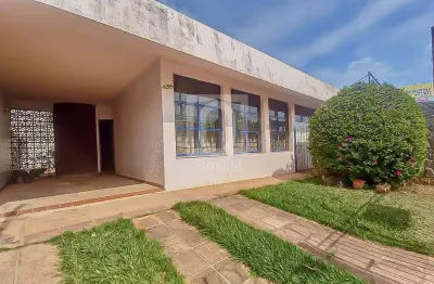 Casa com 3 quartos à venda no Jardim Simus, Sorocaba 