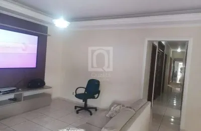 Casa com 4 quartos à venda no Jardim Carolina, Sorocaba 