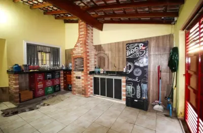 Casa com 2 quartos à venda no Jardim Santa Esmeralda, Sorocaba 