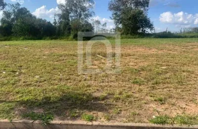 Terreno à venda no condomínio jardim são lucas em salto de pirapora
