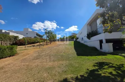 Terreno no condomínio alphaville nova esplanada 2 votorantim