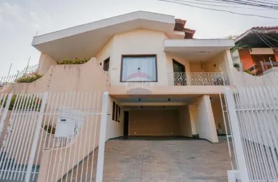 Impecável casa à venda em sorocaba-sp, jardim américa: 3 quartos, 2 suítes, 2 salas, 5 banheiros, 2 vagas, 248,80m².