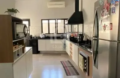 Casa em condomínio fechado com 3 quartos à venda no Morros, Sorocaba 