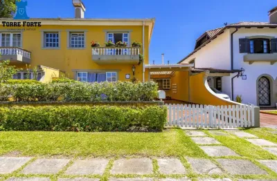 Sobrado em Condomínio para Venda em Curitiba, São Lourenço, 3 dormitórios, 1 suíte, 3 banheiros, 2 vagas