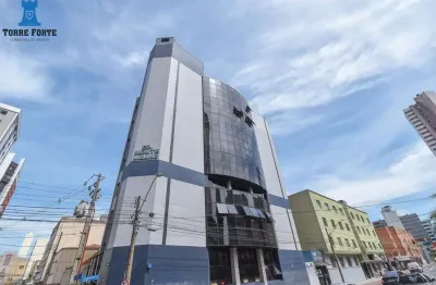 Sala Comercial para Venda em Curitiba, Centro, 4 banheiros, 1 vaga