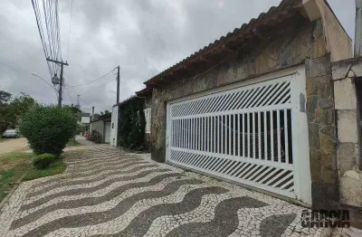 Casa à venda na Rua Quinze, Maitinga, Bertioga