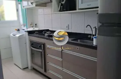 02 dormitórios, cozinha planejada, 45m², reformado, 1 vaga, lazer