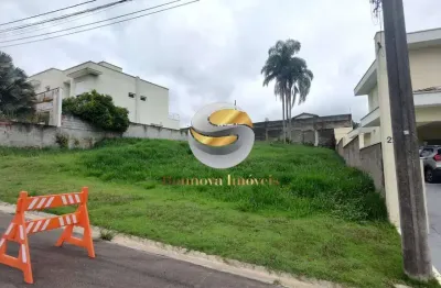 Terreno 653m², condomínio alto padrão, próximo do shopping granja viana