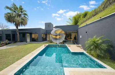 4 dorm, 3 suítes,  90% térrea, salão gourmet, piscina, estúdio