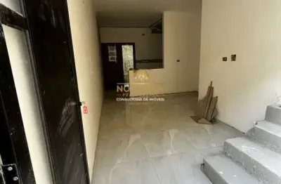 Sobrado, 3 dorm, 1 suíte, 1 vaga, 270 mil, fino acabamento, entrega próxima