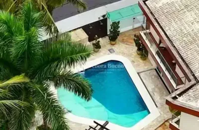 Canto do forte, casa exclusiva c/ 4 suítes, zona nobre, conforto e sofisticação