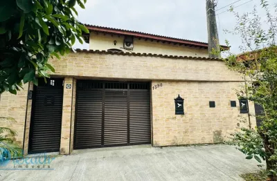 Casa com 3 quartos à venda na Rua Valéria Cicconi, Vila Santa Rosa, Guarujá