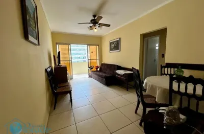 Viva a experiência de estar a apenas 50 metros da praia das pitangueiras,