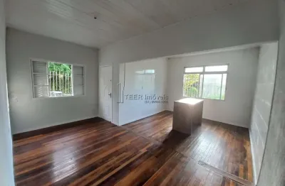 Casa com 3 quartos à venda na Avenida General Barreto Viana, 99, Chácara das Pedras, Porto Alegre