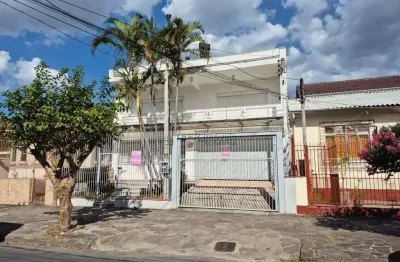 Casa com 5 quartos à venda na Rua Veríssimo Rosa, 235, Partenon, Porto Alegre