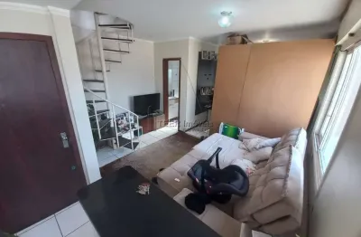 Apartamento cobertura 2 dormitórios 2 banheiros e garagem