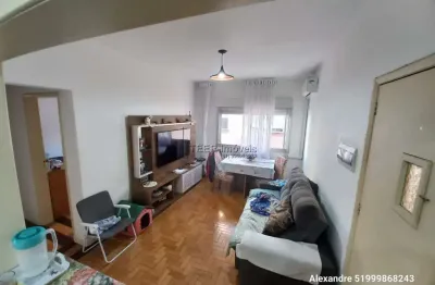 Apartamento padrão 2 dormitórios 2 banheiros e garagem