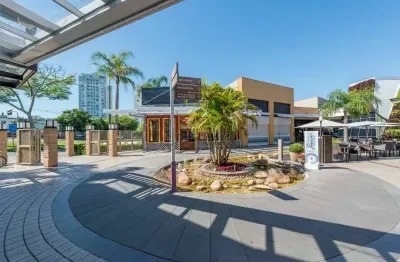 Sala comercial para alugar na Avenida Wenceslau Escobar, 1823, Centro, Porto Alegre