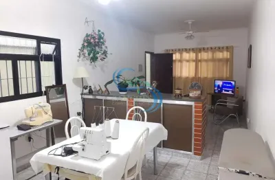 Casa com 3 quartos à venda na Avenida Presidente Kennedy, 15375, Jardim Imperador, Praia Grande