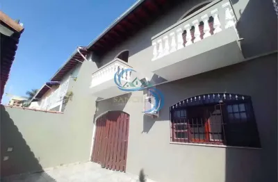 Casa com 3 quartos à venda na Avenida Presidente Kennedy, 15375, Vila São Paulo, Mongaguá