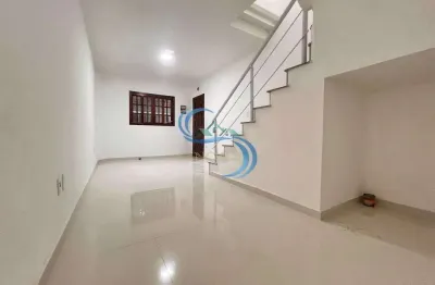 Sobrado com 2 quartos, balneário maracanã, praia grande