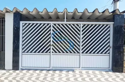 Casa com 2 quartos à venda na Avenida Presidente Kennedy, 15375, Jardim Imperador, Praia Grande