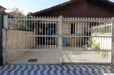 Casa com 2 quartos à venda na Avenida Presidente Kennedy, 15375, Jardim Imperador, Praia Grande