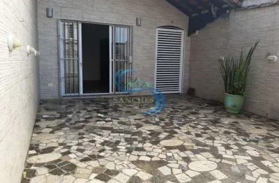 Casa com 2 quartos à venda na Avenida Presidente Kennedy, 15375, Jardim Imperador, Praia Grande