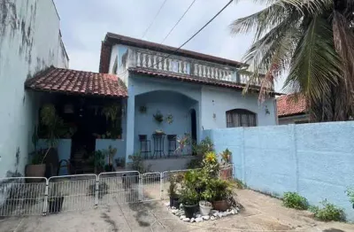 Duas casas maravilhosas  perto do habbi's da estrada do mendanha, próximo ao west shopping casa de cima com entrada independente!!