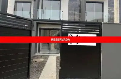 Casa duplex em construção no residencial mirella em campo grande.