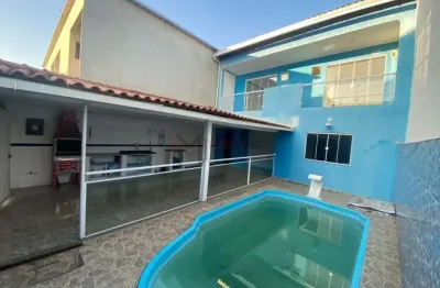 Excelente casa duplex em condomínio no brito ii em campo grande.