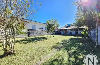 Casa com 2 quartos à venda na Rua Recife, Balneário Gaivota, Itanhaém