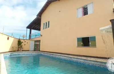 Casa com piscina à venda próximo a praia - gaivota - itanhaém sp