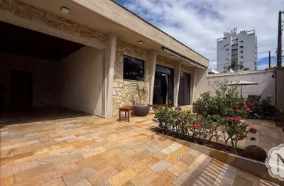 Casa com 4 quartos à venda na Rua Leopoldino Araújo, Centro, Itanhaém