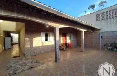 Casa com 3 quartos à venda na Rua Anhangabaú, Balneário Tupy, Itanhaém
