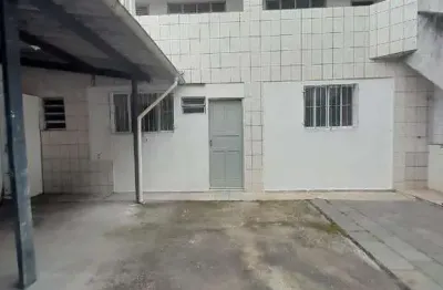 Casa para aluguel com 2 quartos no bairro cidade anchieta