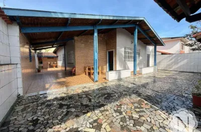 Casa à venda com 3 quartos no bairro jardim suarão (praia)