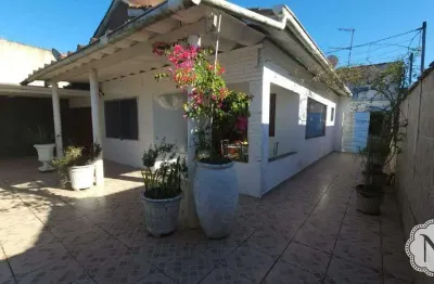 Casa com 4 quartos à venda na Rua Maria Antonia Lopes Leitao, Jardim Ivoty, Itanhaém
