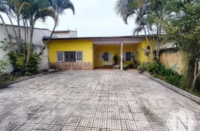Casa com 3 quartos à venda na Rua Santo Ivo, Jardim Corumbá, Itanhaém