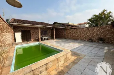 Casa com 3 quartos à venda na Rua Uba, Balneário Tupy, Itanhaém